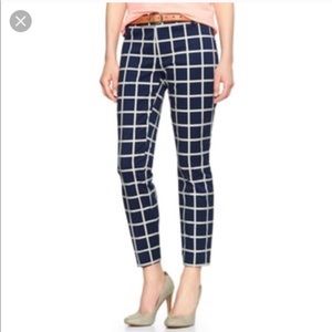 Gap slim cropped navy pants with grid design